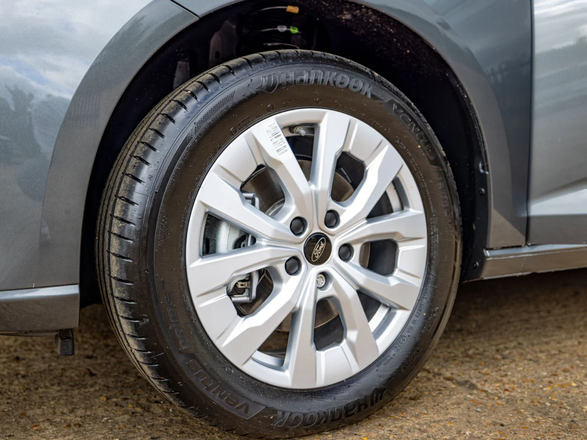 Ford-Tourneo-WAV​4