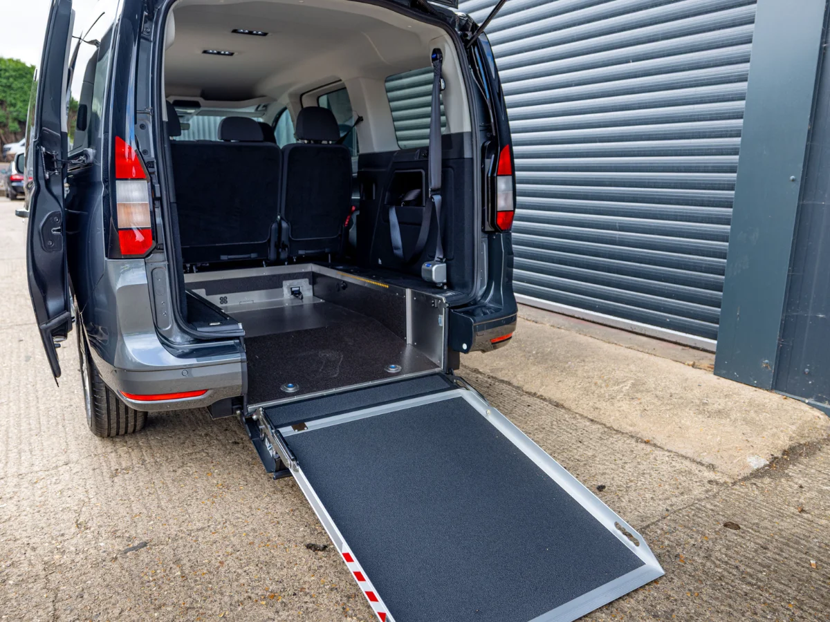 Ford-Tourneo-WAV​6