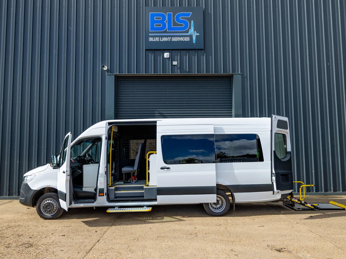 minibus-mercedes3